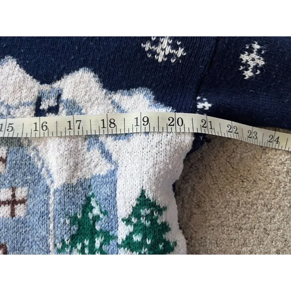 Vintage Snowy Scene Christmas Sweater L/XL